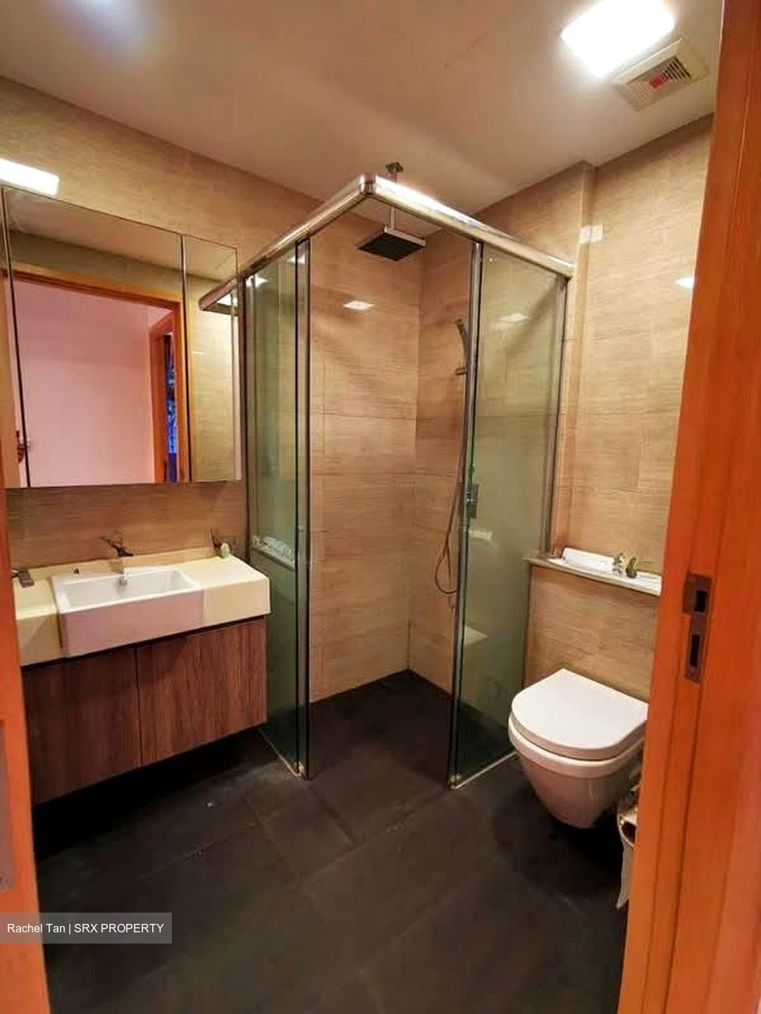 Casa Cambio (D19), Condominium #569756791